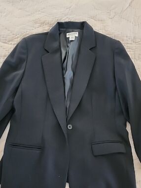 Pendleton Women's Black Single-Button Blazer